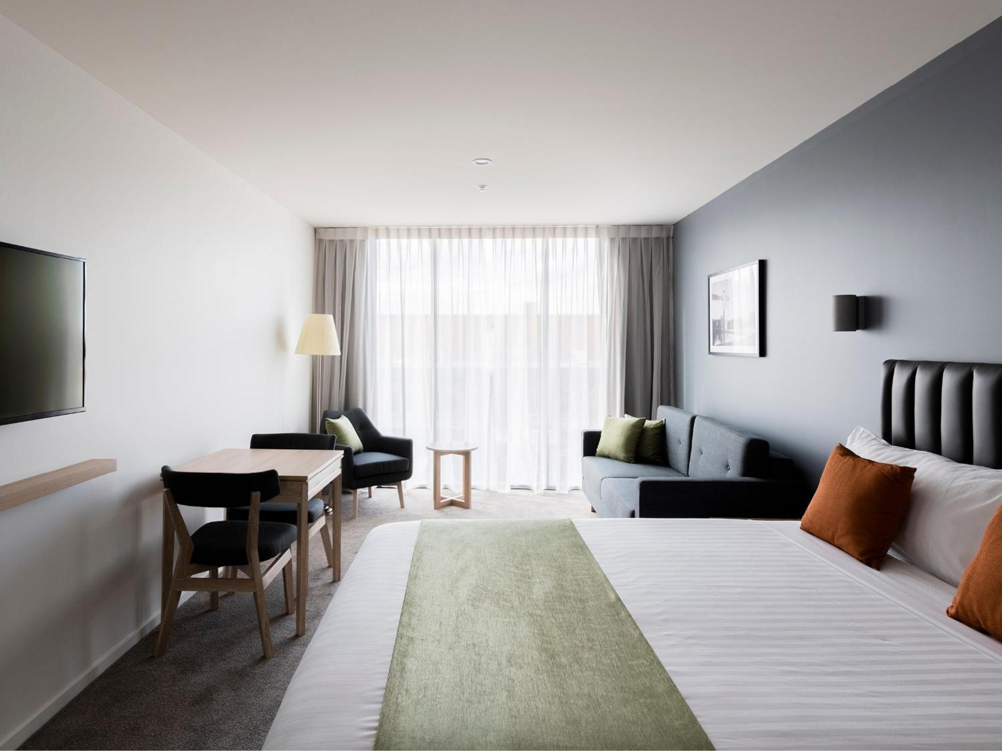 Abode Kingston 4* Canberra