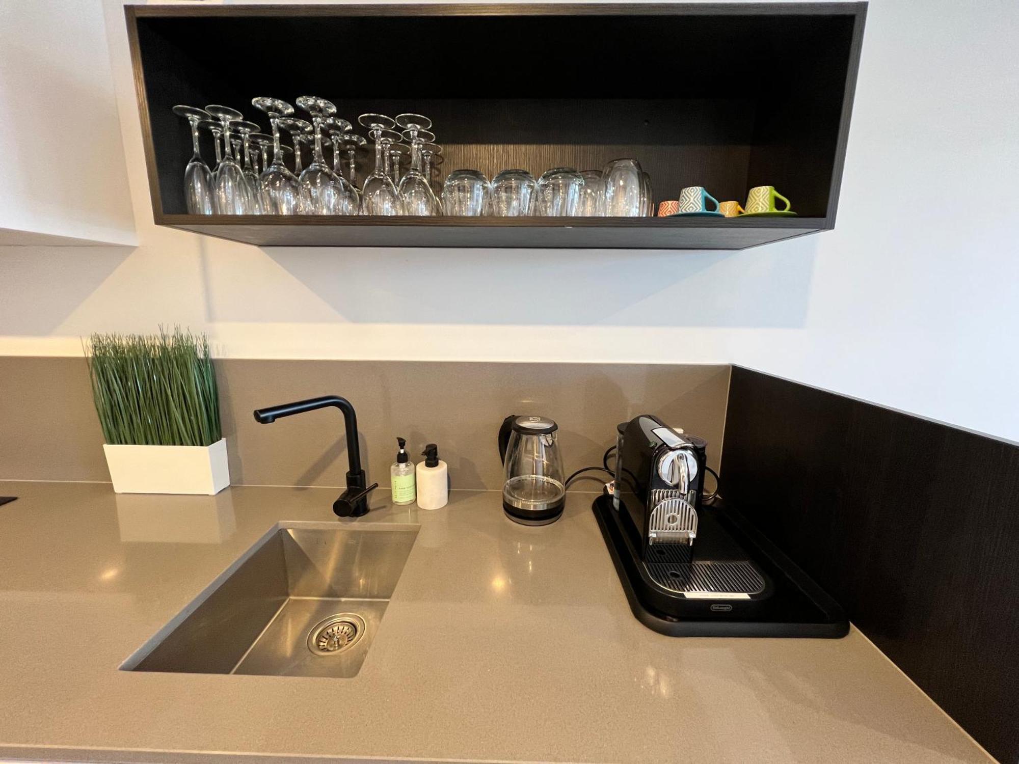 Midnight Luxe: Urban Braddon With Skyline Views Canberra