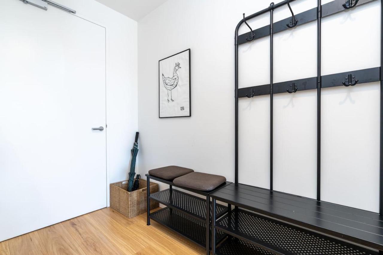 Apartment Modern Living - 1br In Vibrant Dickson *