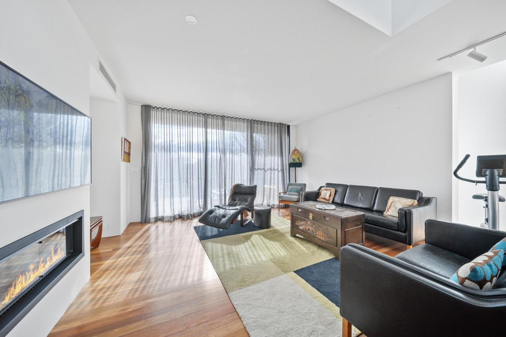 Holiday home Luxurious 2-bed Pool, Lift, Alfresco Dining Canberra