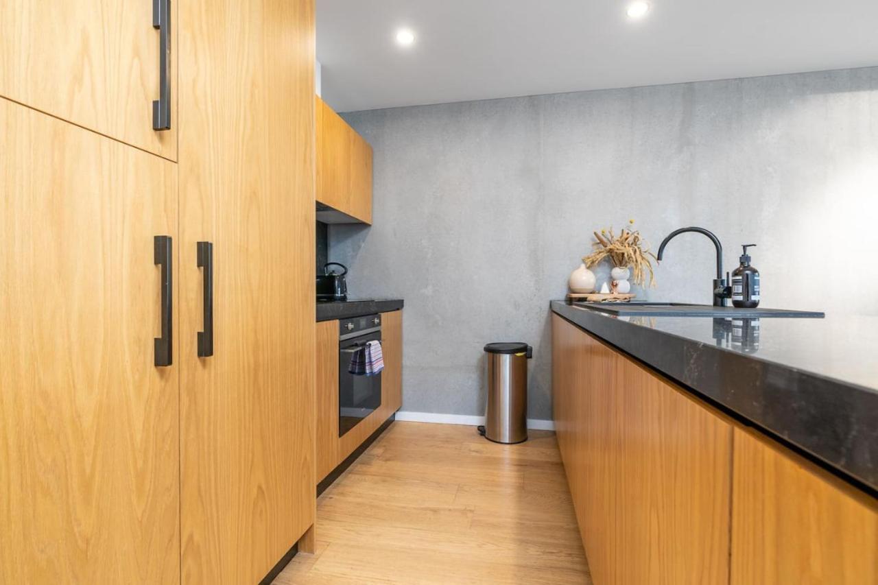 Exclusive Braddon 2br Near Civic Apartment Canberra
