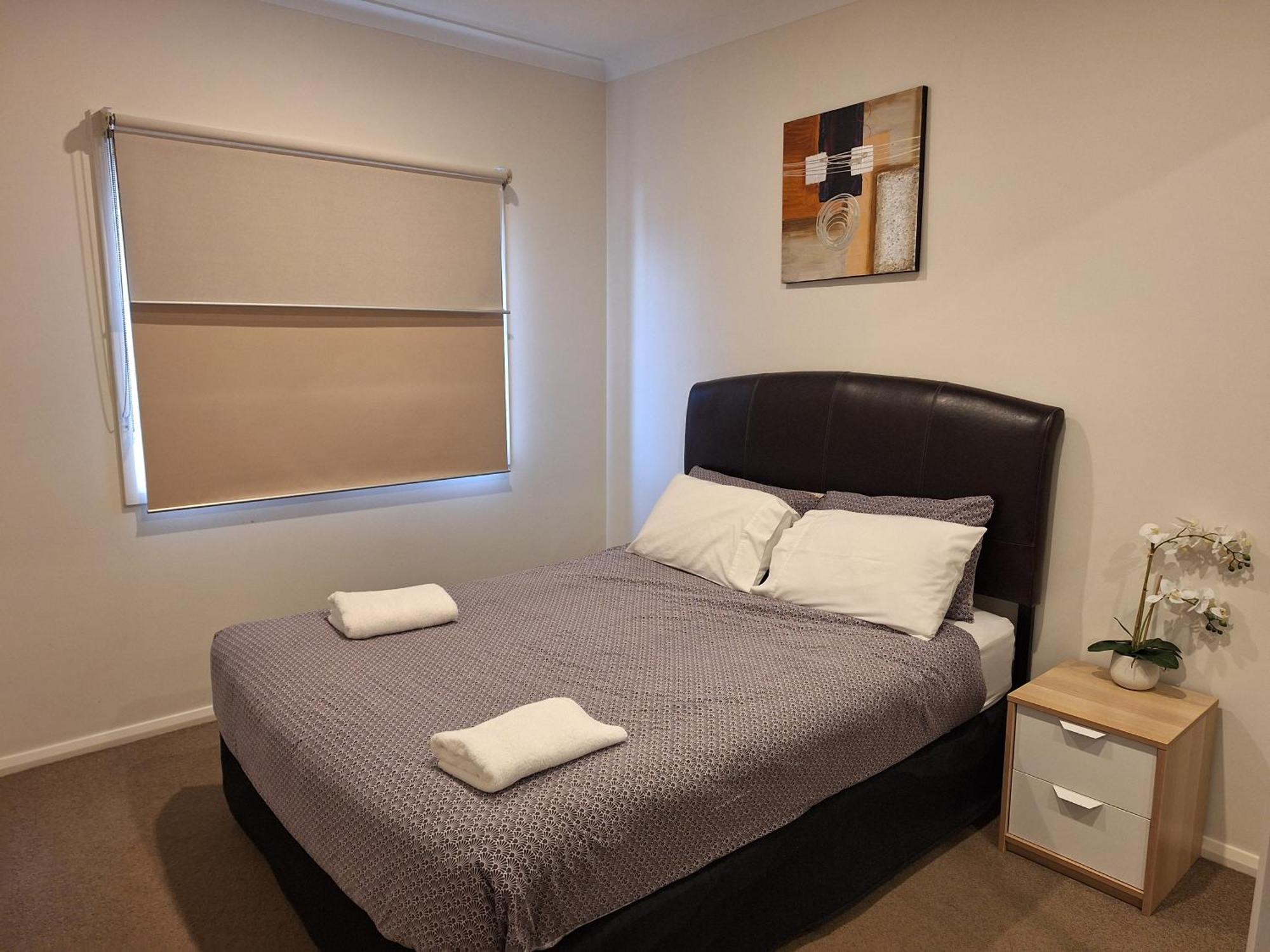 Guest house Serene Home-4 Bedroom Ensuite *