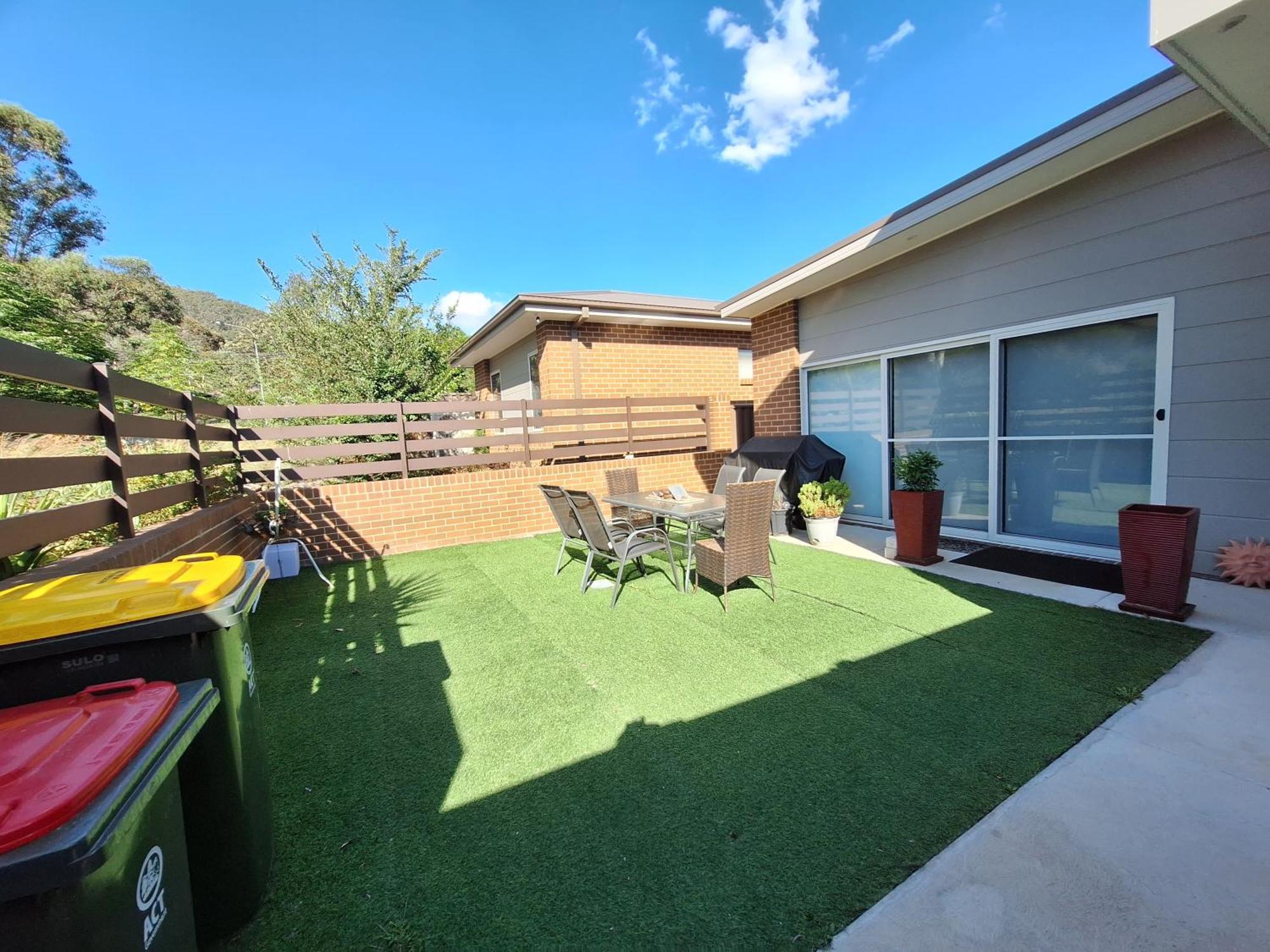 Guest house Serene Home-4 Bedroom Ensuite *