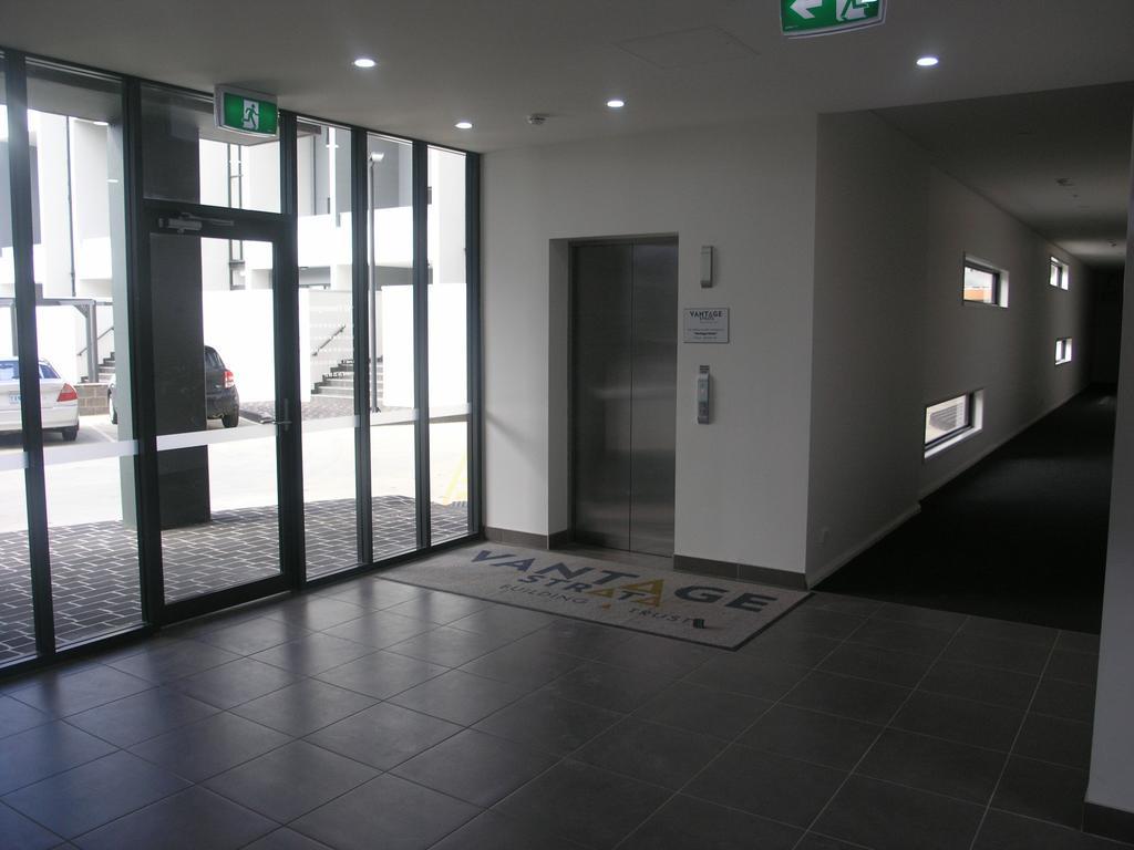Apartment Kesh At Hudson Square Canberra