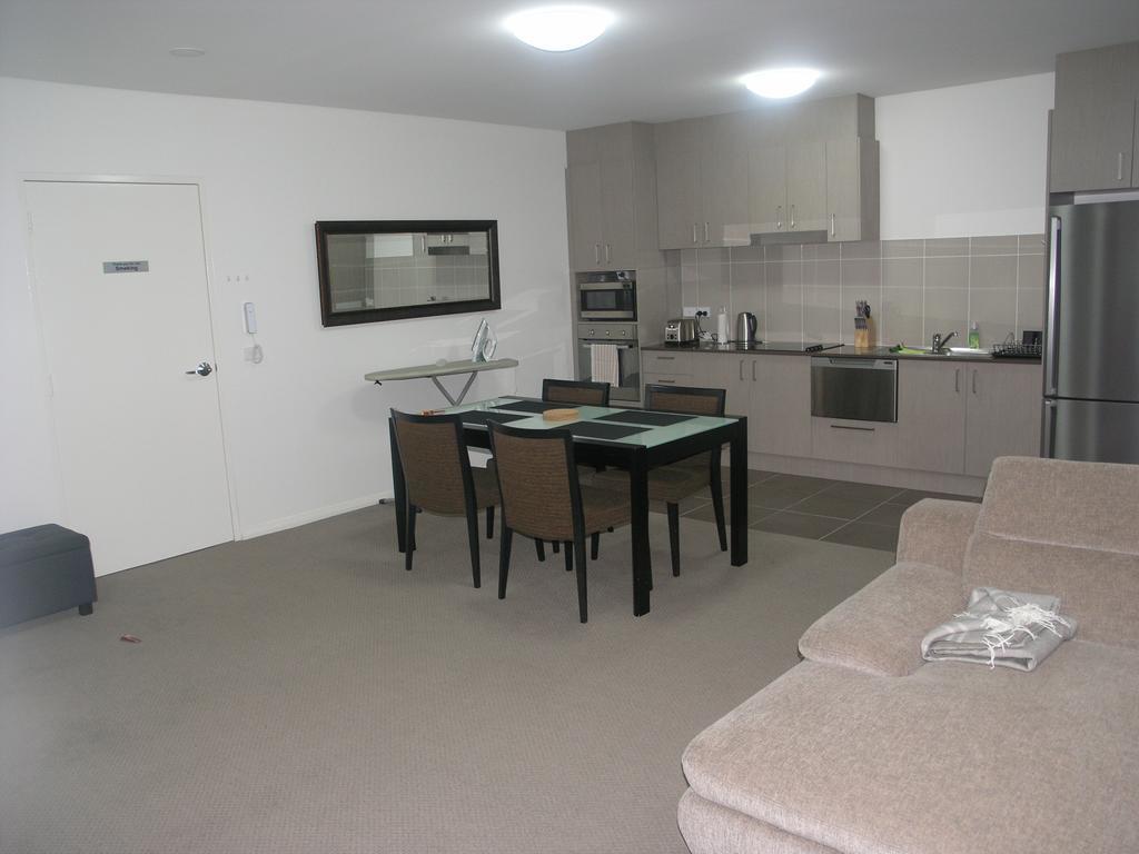 Apartment Kesh At Hudson Square *