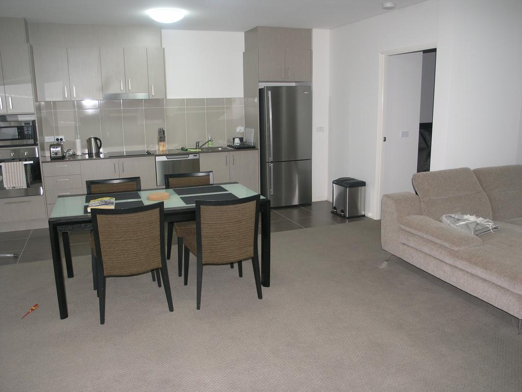 Apartment Kesh At Hudson Square Canberra
